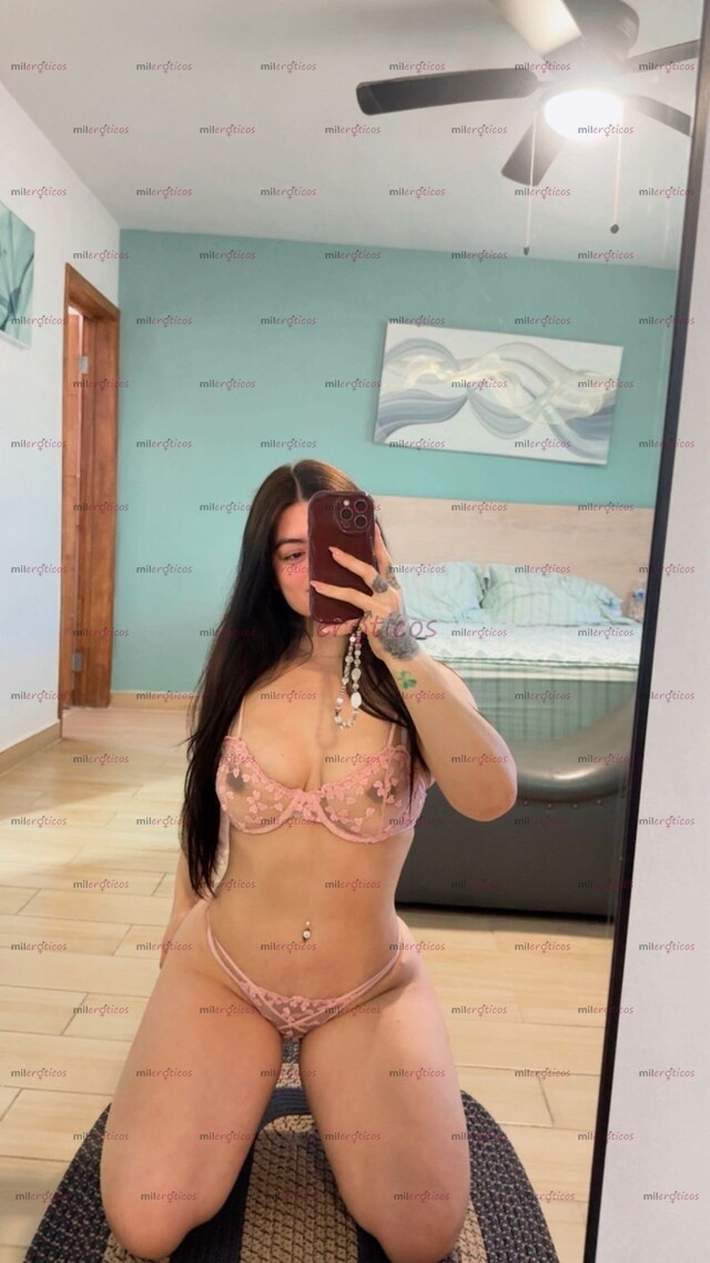 FOTOS DE PAULINA CON UN CUERPO ESCULTURAL Y UNA CARITA DE ÁNGEL