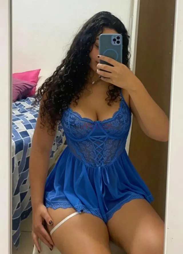 Ola meu amor tudo bem com vc faco massagem relaxante com finalizacao local bem discreto com facil acesso e estacionamento sem dificuldade aguardo voce...