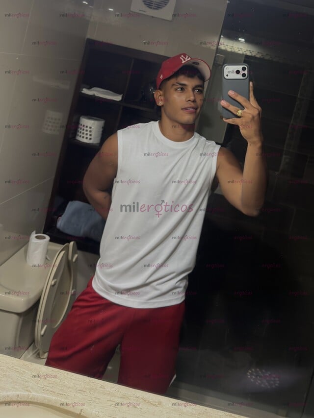 FOTOS DE ANDRES FELIPE COLOMBIANO 20CM DE VERGA DOMINANTE 23 AÑOS DISPONIBLE 24 7
