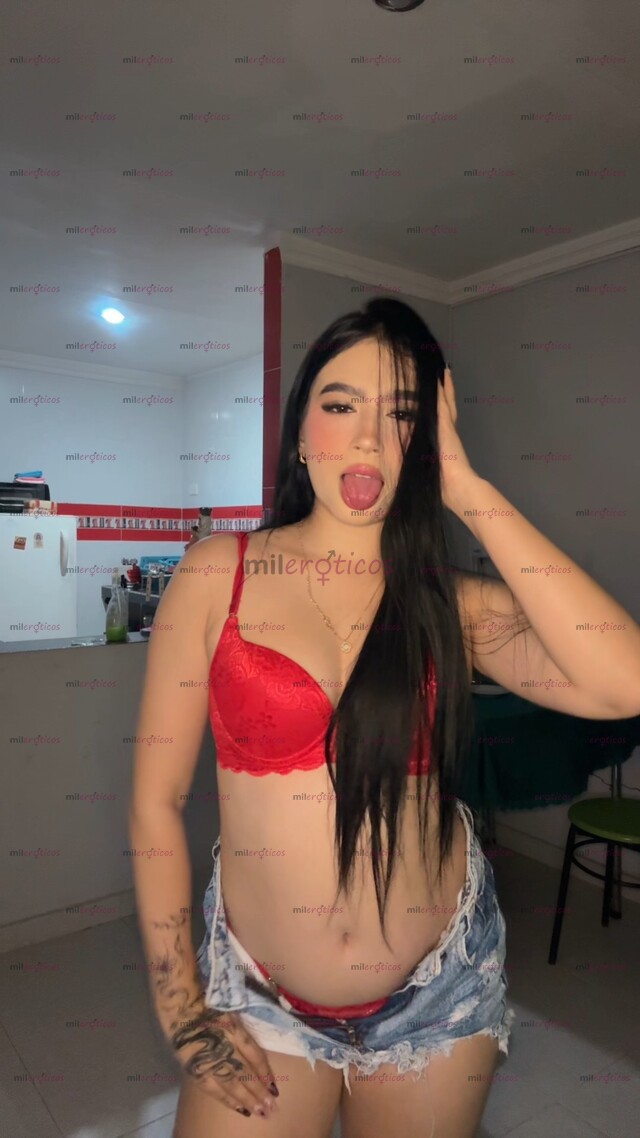 FOTOS DE UN CULO Y TETAS RICAS, VAGINA APRETADITA, LA QUIERES VER FOLLARSELA?