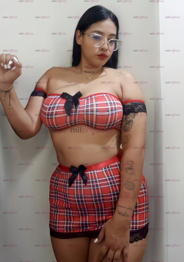 FOTOS DE NALGAS GRANDES Y TETAS RICAS, PA QUE TE LA JALES DURO