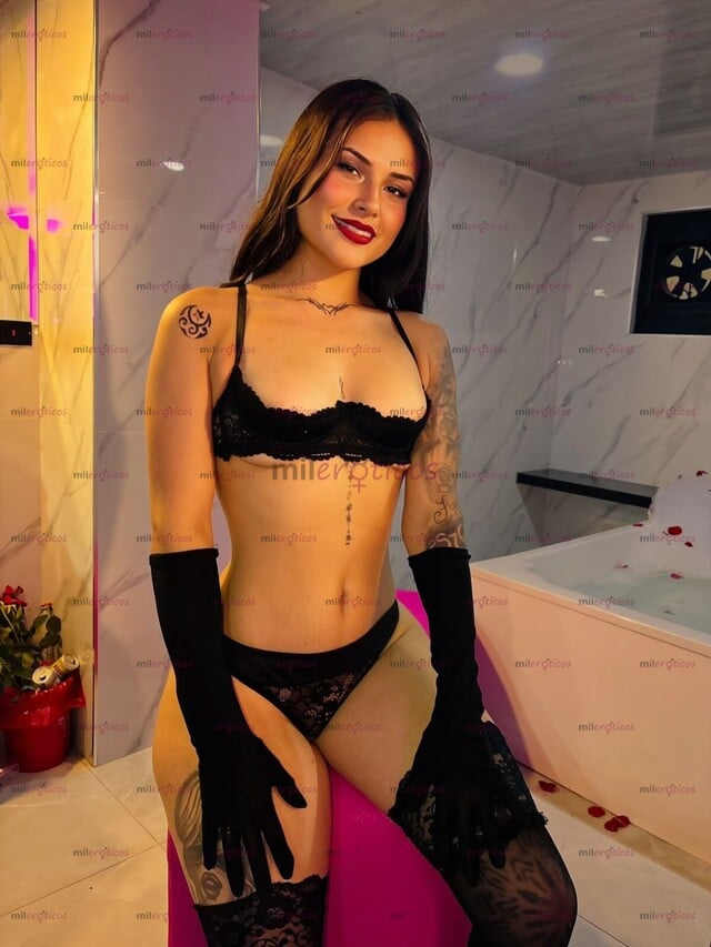 FOTOS DE LAURA,RICA FLACA PELINEGRA CON DELICIOSAS CURVAS NUEVA EN LA CIUDAD