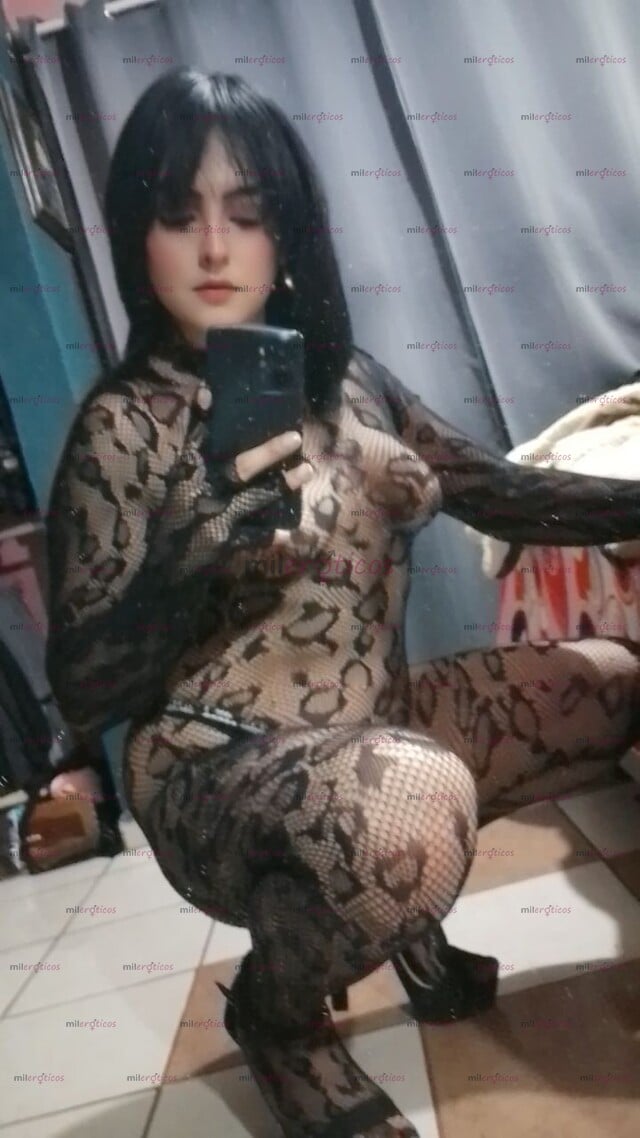 FOTOS DE ISABELLA HERMOSA. EXTREMADAMENTE FEMENINA DESIPUESTA A CUMPLIR TODAS TUS FANTASÍ