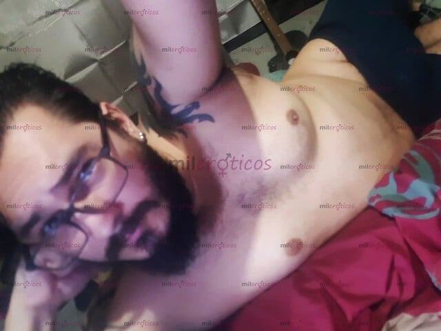 FOTOS DE COMPLACIENTE, CONSENTIDOR, VIRGEN PASIVO, ESPERANDO A SER ESTRENADO SÓLO POR TI