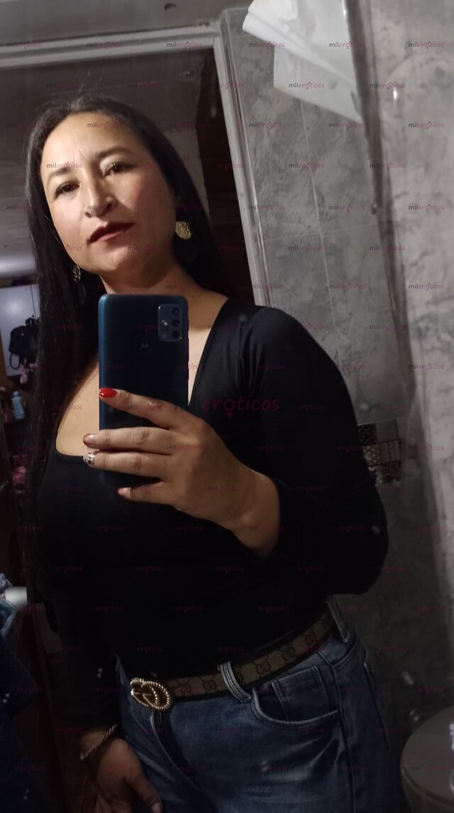 FOTOS DE MUJER DESEOSA DE DARTE PLACER Y COMPLACER TUS DESEOS E INSTINTOS CARNALES