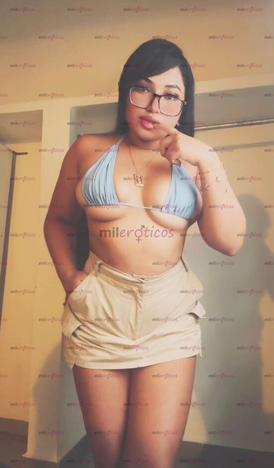 FOTOS DE TU CHICA PETIT , CHIQUITA , APRETADITA Y CARITA JOVEN , TETAS GRANDES Y RICAS