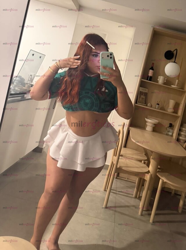 FOTOS DE VERGUDA Y PIERNONA SÚPER CULONA CHICA TRANS