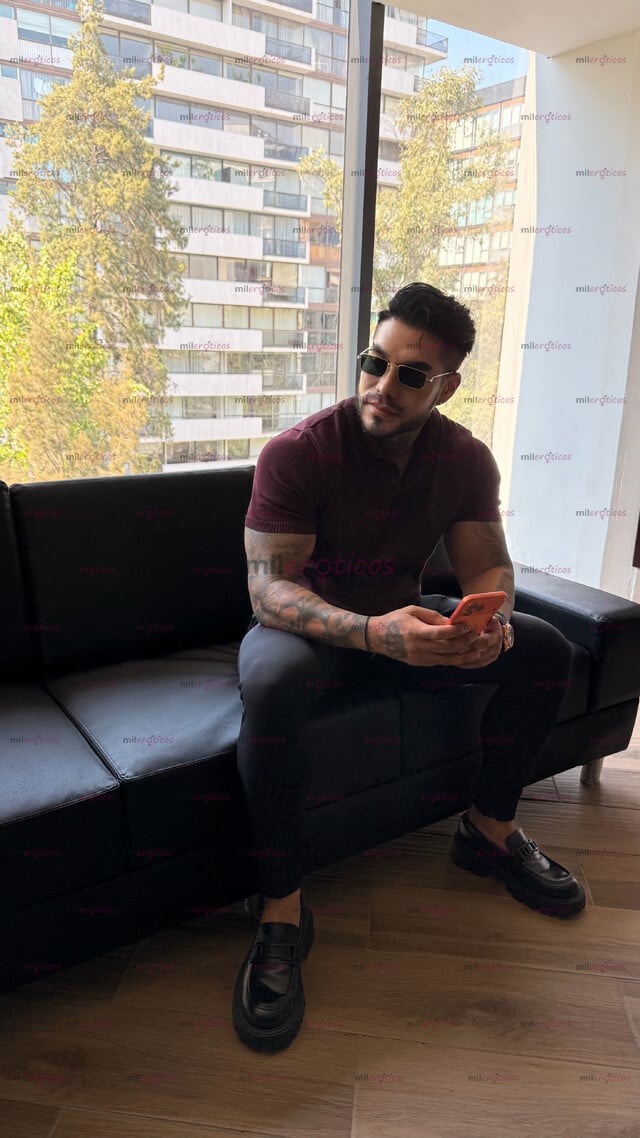 FOTOS DE GUAPO Y SEXY TATUADO MÁS QUE UN SERVICIO UNA EXPERIENCIA CON 3RO