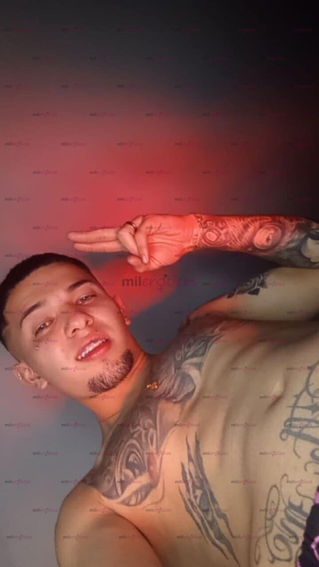 FOTOS DE THIAN, UNIVERSITARIO TATUADO DE 18 AÑOS