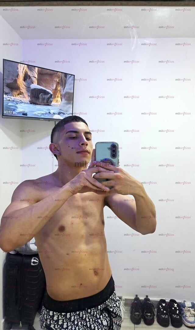 FOTOS DE YEREMY VERGON Y COMPLACIENTE, POCOS DIAS EN TU CIUDAD