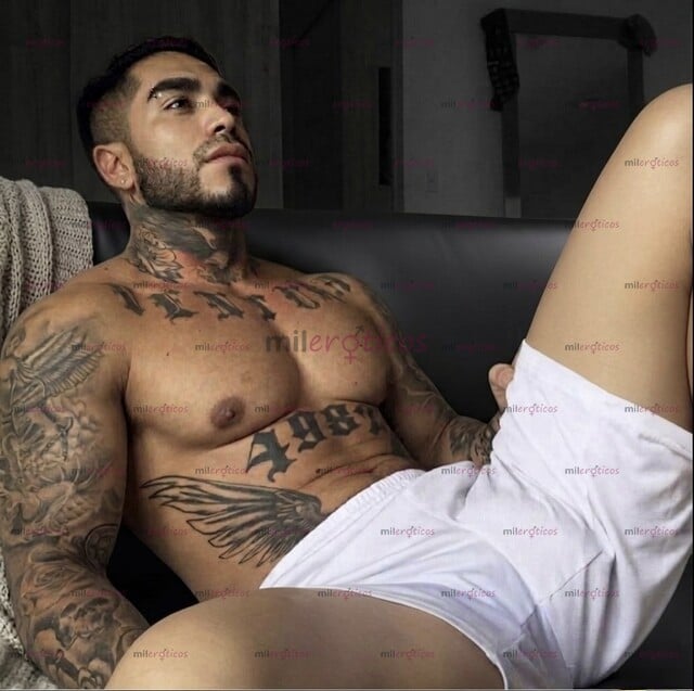 FOTOS DE GUAPO Y SEXY TATUADO MÁS QUE UN SERVICIO UNA EXPERIENCIA CON 3RO