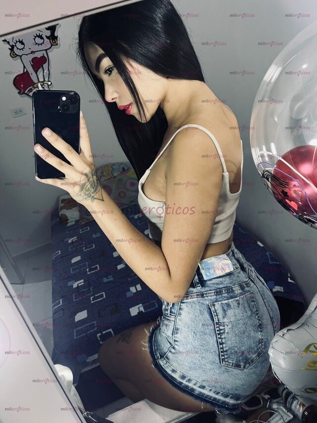 FOTOS DE 18 AÑOS OJO NUEVA MODELO NUEVA EN LA CIUDAD UNA HERMOSA MODELO COMPLACIENTE