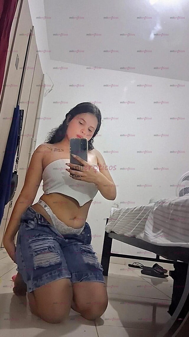 FOTOS DE NUEVA DESDE 10K , BLANQUITA CON VAGINA ROSADA
