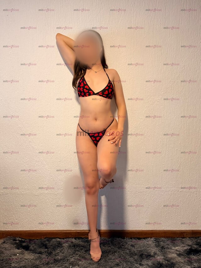 FOTOS DE DELGADA, 18 AÑOS, BONITO CUERPO Y PIEL BLANCA, NUEVA EN EL AMBIENTE
