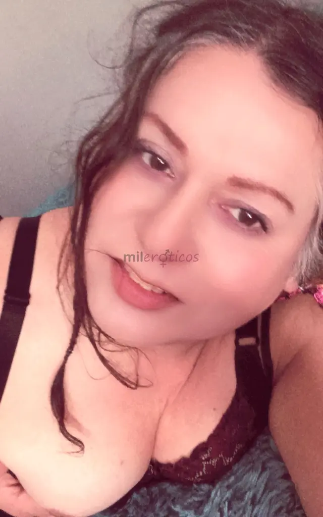 Hola soy mujer trans madura 50 anos fogosa ardiente erotica sumisa ofresco sexo oral garganta profunda penetracion anal rico suave delicioso soy buena...