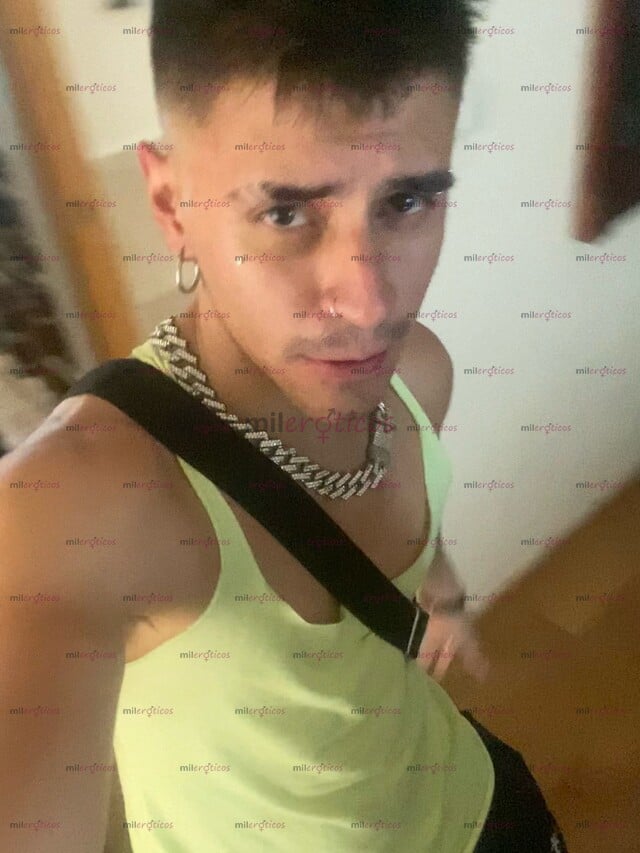 FOTOS DE MACHO JOVEN GAY LISTO PARA DOLLAR UNA BUENA PERRA $