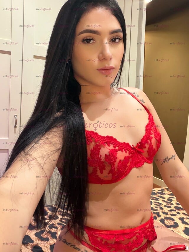 FOTOS DE LAURA DOLL CONTENIDO HOT Y MUY EXPLÍCITO