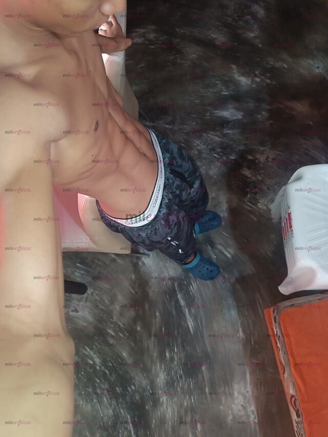FOTOS DE FLAQUITO BIEN RICO NO TENGO SITIO HABLAME Y LA PASAMOS BIEN RICO