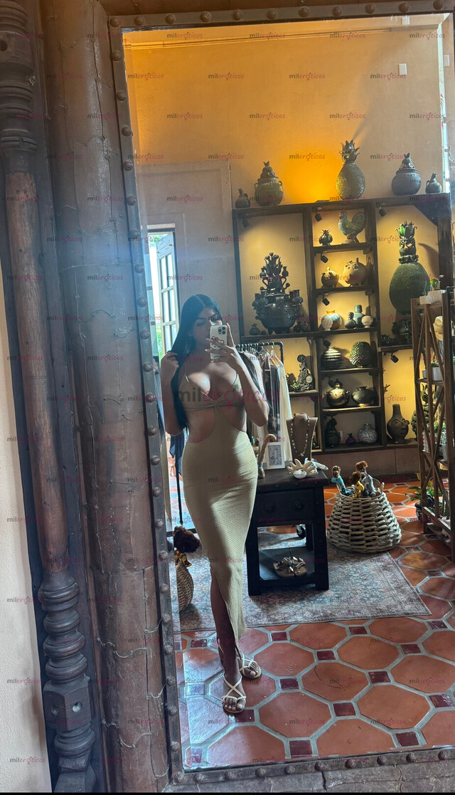 FOTOS DE TU MORENA FAVORITA ESTÁ DE REGRESO PAPI, CONTÁCTAME TE LO MERECES