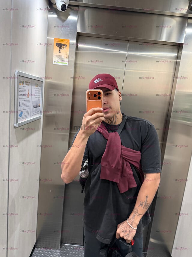 FOTOS DE ME LLAMO JOHN , SOY NACIDO Y CRIADO EN MEDELLÍN , BUEN ACOMPAÑANTE