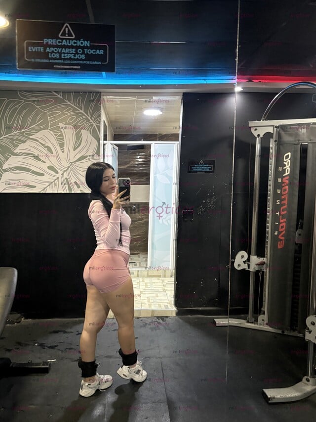 FOTOS DE JOVENCITA, BLANQUITA Y ROSADITA, TE ESTÁ ESPERANDO MUY CALIENTE