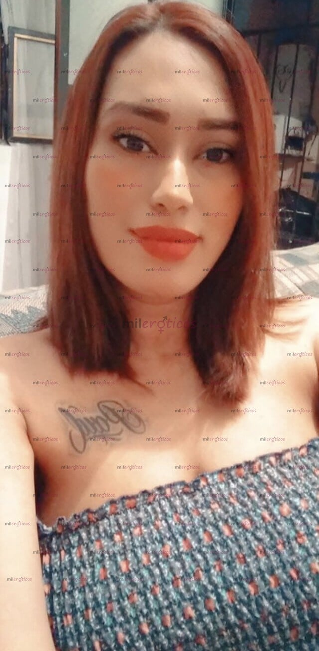FOTOS DE FLAQUITA ATREVIDA, RECIÉN EMPEZANDO PERO DISPUESTA A TODO BEBÉ VEN Y COGEME