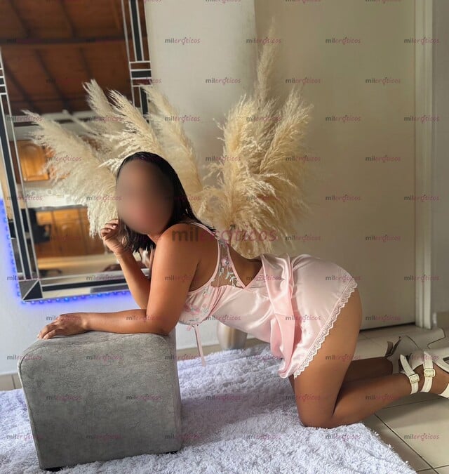 FOTOS DE SAMANTHA COSTEÑA ARDIENTE CON UNAS TETAS GRANDES NATURALES TENGO LUGAR PRIVADO