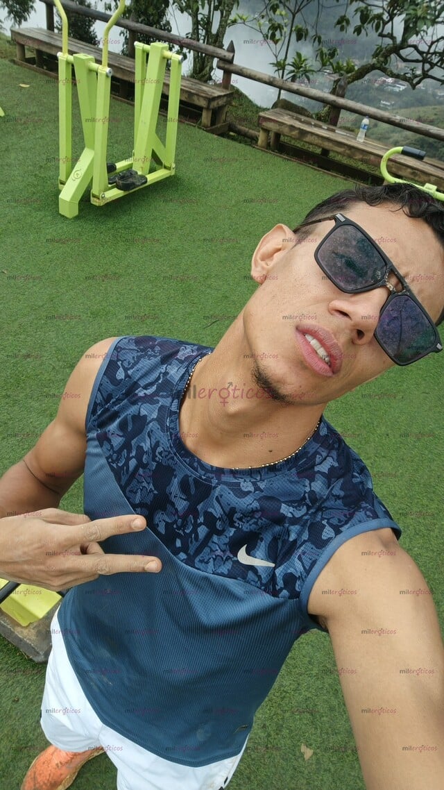 FOTOS DE HOLA! SOY UN CHICO FLACO ALTO ATLETICO DE BUENA ENERGÍA Y SUPER COMPLACIENTE