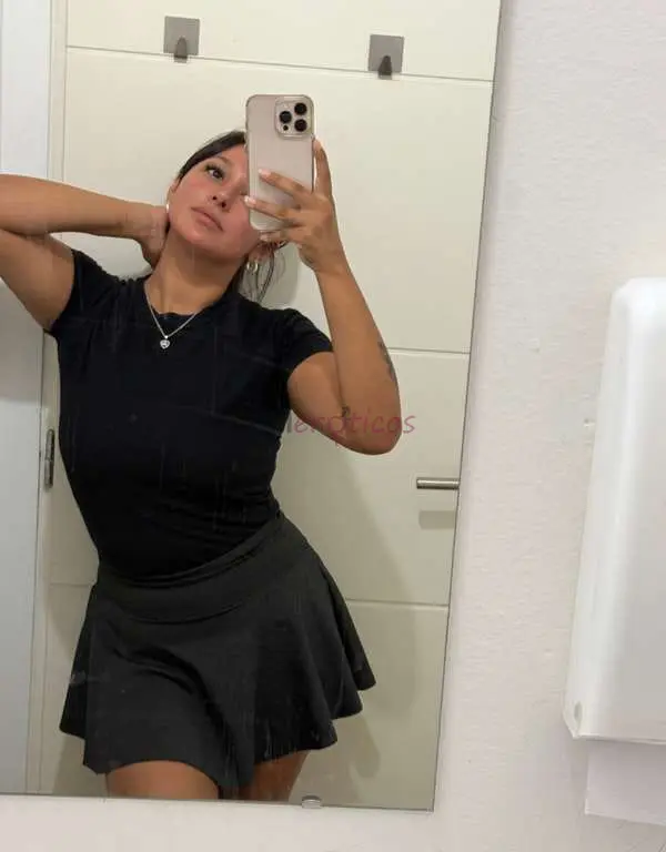 Videollamadas fotos videos sexting chat hot tengo 24 anos tetoncita natural todo rico videollamadas muy calientes lenceria masturbacion anal vaginalte...