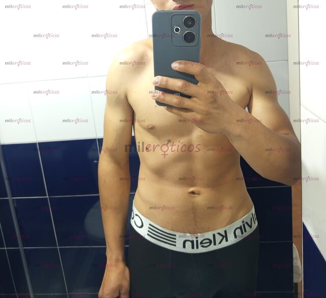 FOTOS DE JOVEN PARA MUJERES Q QUIEREN UN BUEN AMANTE Y UNA MUY BUENA COMPAÑÍA