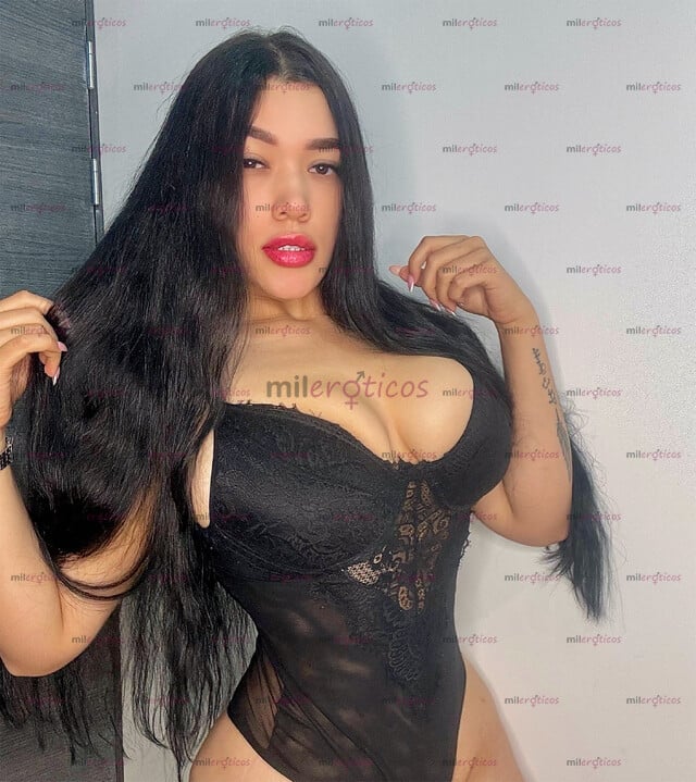 FOTOS DE PAULINA HERMOSA PELINEGRA ROSTRO ESPECTACULAR
