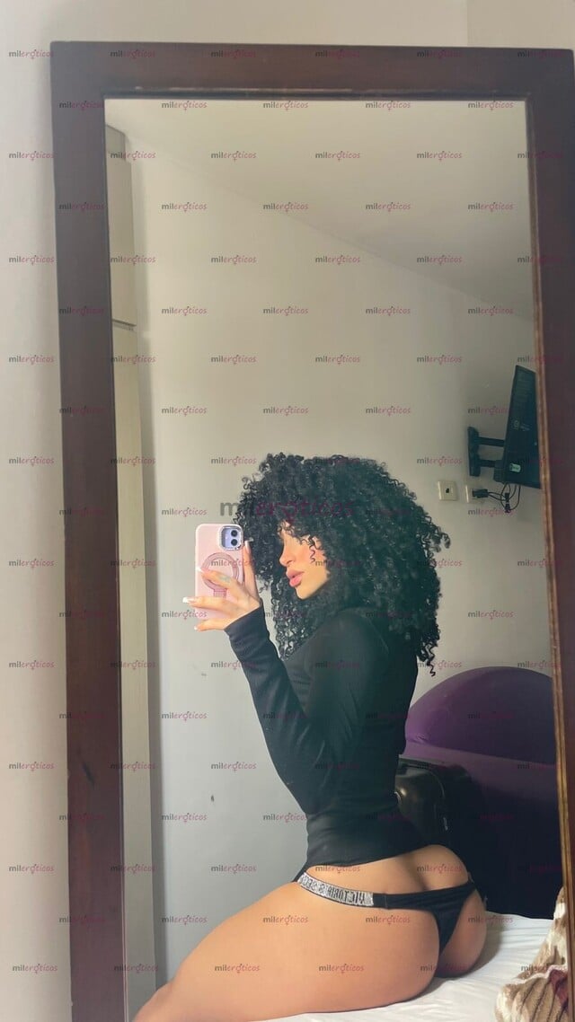 FOTOS DE FEMENINA Y AGUANTADORA COSTEÑA FITNESS UNA VERDADERA SENSACION DELUXE