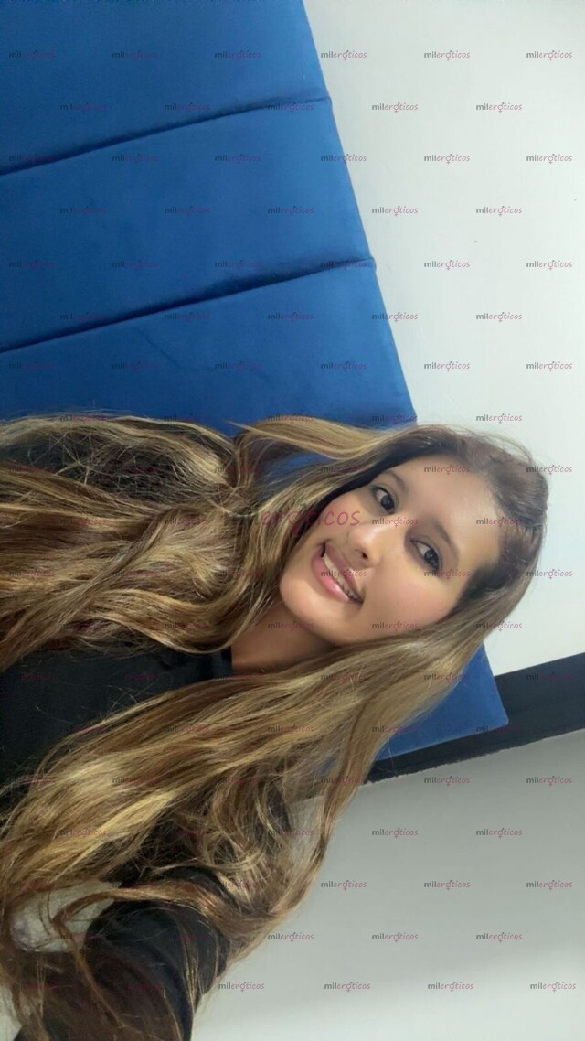 FOTOS DE LLEGÓ TU HERMOSA FLACA NUEVA EN TU CIUDAD CON AMIGA PARA TRIO