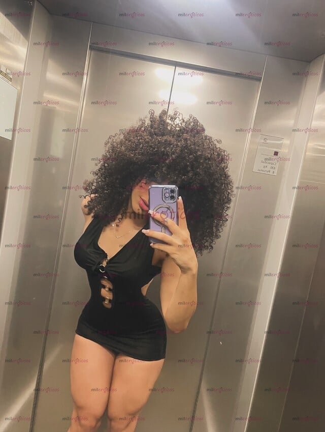 FOTOS DE FEMENINA Y AGUANTADORA COSTEÑA FITNESS UNA VERDADERA SENSACION DELUXE
