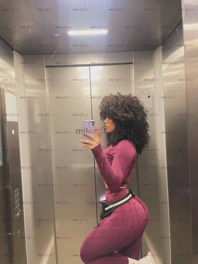 FOTOS DE FEMENINA Y AGUANTADORA COSTEÑA FITNESS UNA VERDADERA SENSACION DELUXE