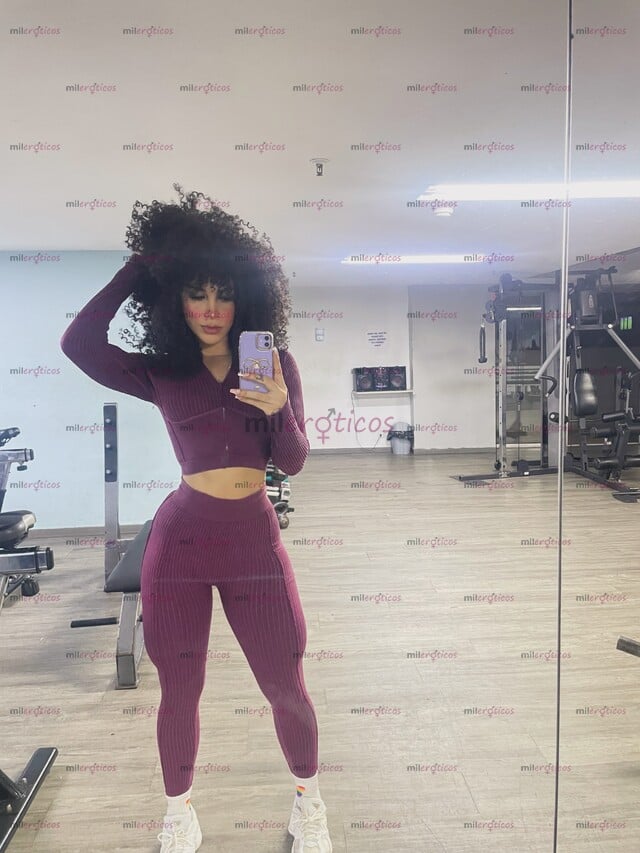 FOTOS DE FEMENINA Y AGUANTADORA COSTEÑA FITNESS UNA VERDADERA SENSACION DELUXE