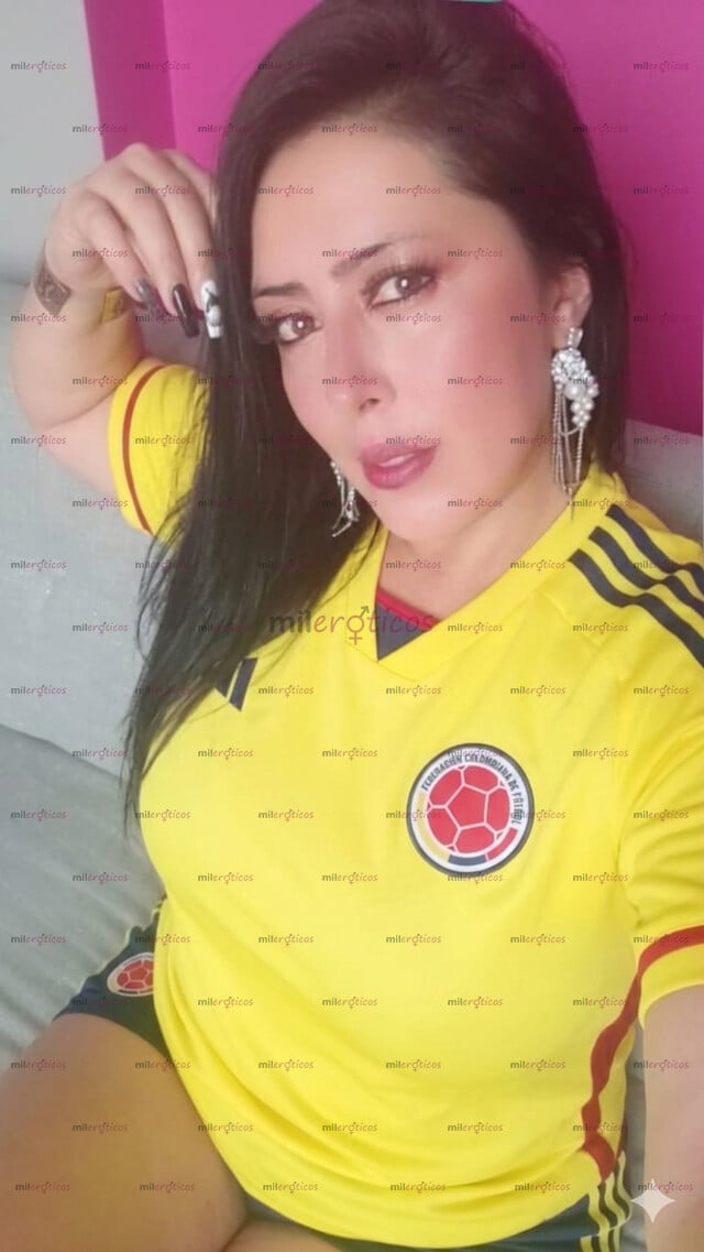 FOTOS DE MUJER MADURA DE TALLA GRANDE, COMPLACIENTE !