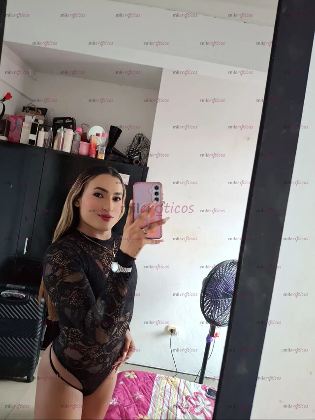 FOTOS DE SERVICIO DE ACOMPAÑAMIENTO PERSONALIZADO: BELLEZA, ELEGANCIA Y DISCRECIÓN