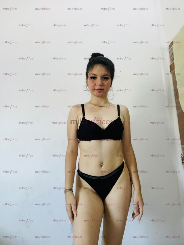 FOTOS DE HOLA AMOR SOY DAYANA UNA CHICA MUY LINDA Y COMPLACIENTE TODITA PARA TI AMOR