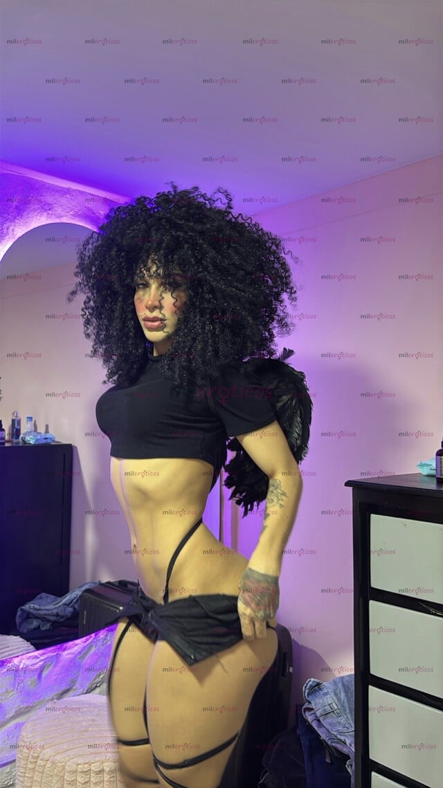 FOTOS DE FEMENINA Y AGUANTADORA COSTEÑA FITNESS UNA VERDADERA SENSACION DELUXE