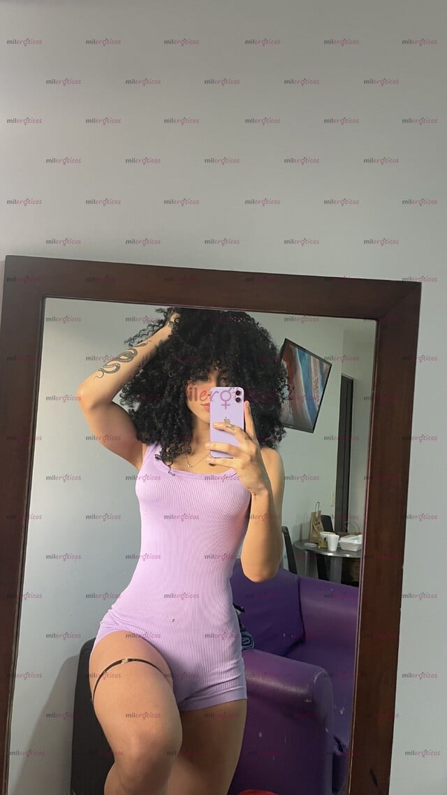 FOTOS DE FEMENINA Y AGUANTADORA COSTEÑA FITNESS UNA VERDADERA SENSACION DELUXE