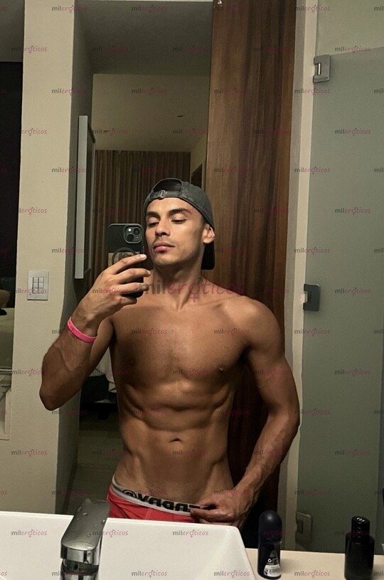 FOTOS DE ÚLTIMOS DÍAS EN MEXICO SCORT MASAJISYA COLOMBIANO MACHO VARONIL CON BUENA VERGA