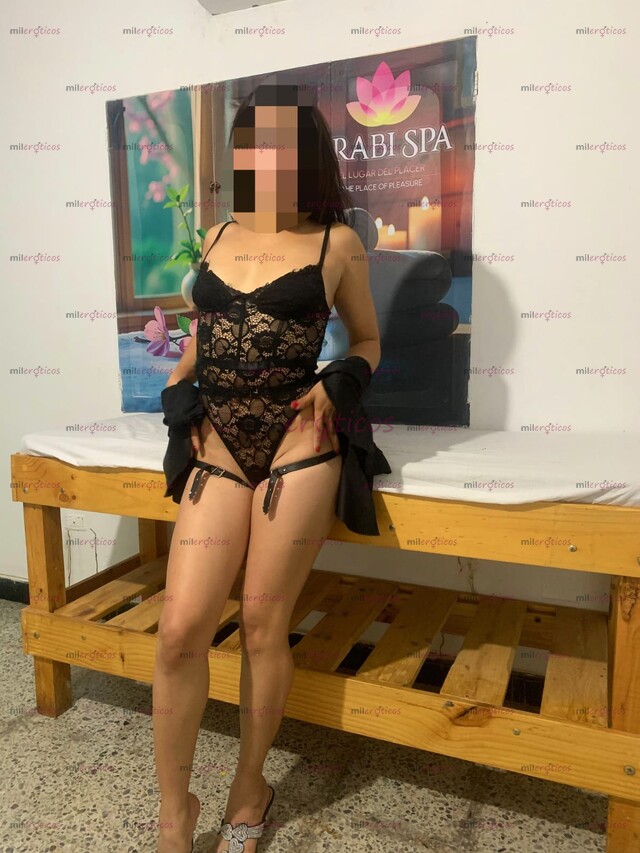 FOTOS DE ESCORT DISPONIBLE AL NORTE COMPLACIENTE ORAL NATURAL