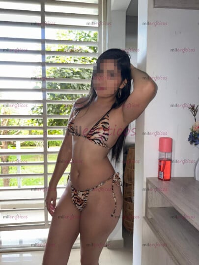 FOTOS DE ANA HERMOSA JOVENCITA CON RICA CINTURA, BIEN APRETADITA