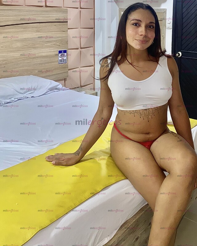 FOTOS DE VIVE EL MEJOR PLACER, ISSA Y SHEMALE STIO PARQUEADERO