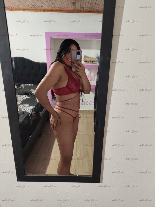 FOTOS DE HERMOSA TOLIMENSE, ROSTRO ANGELICAL, CUERPO NATURAL, BUENA ATENCIÓN Y EDUCADA