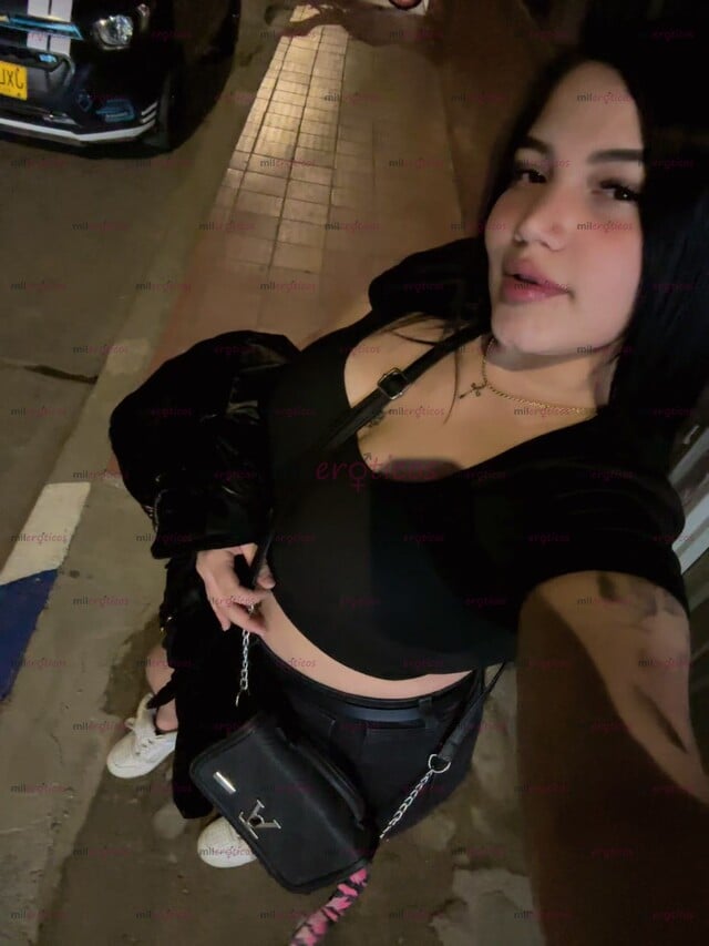 FOTOS DE GORDITA GRANDE DISPUESTA A DARTE PLACER DISPONIBLE A CUALQUIER HORA