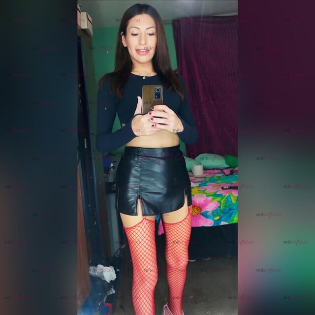 FOTOS DE MIRANDA MONTENEGRO... NIÑA FLAQUITA...CON UN VERGA QUE TE ENCANTARA3337212134