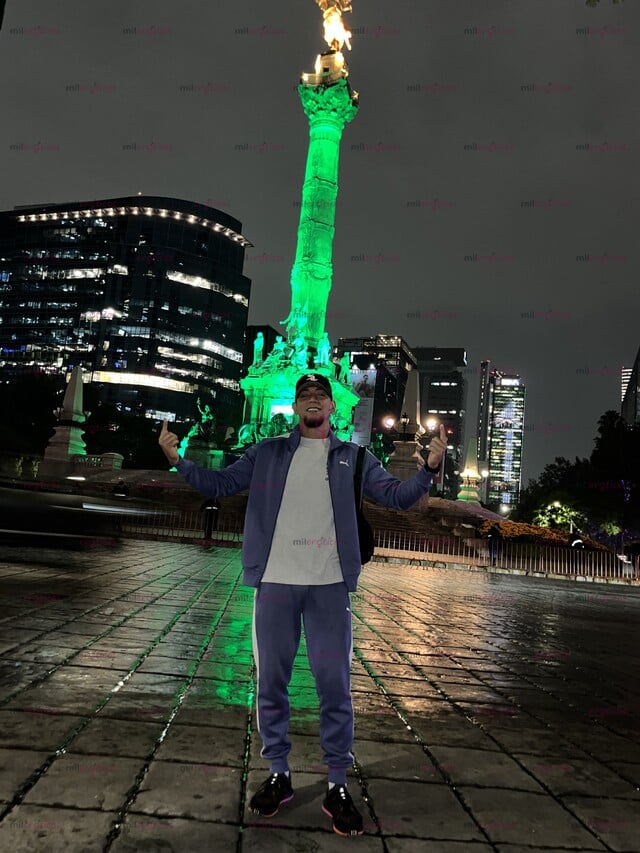 FOTOS DE HULK HULK CHICO COLOMBIANO CON 25 CM DE VERGOTA LECHERA 100 %MACHO