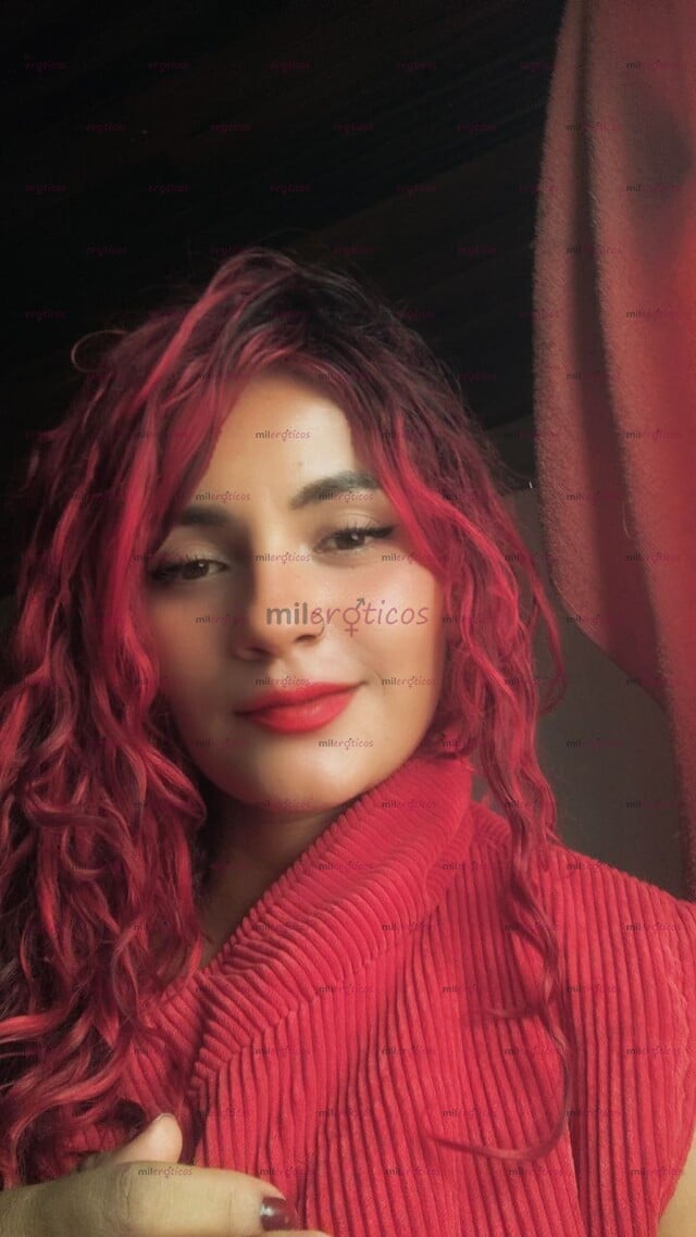 FOTOS DE LINDA MORENA TRIGEÑA COLOMBIANA SEXI NATURAL PELI ROJA MUJER JUGOSA